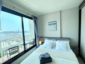 Condo, 1 Bedroom, Accessible, Smoking | Balcony - Sea View & Infinity Pool Best Of Pattaya (Pattaya)