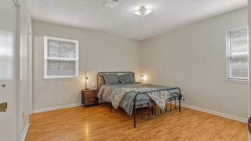 3 soveværelser, strygejern/strygebræt, gratis Wi-Fi, sengetøj