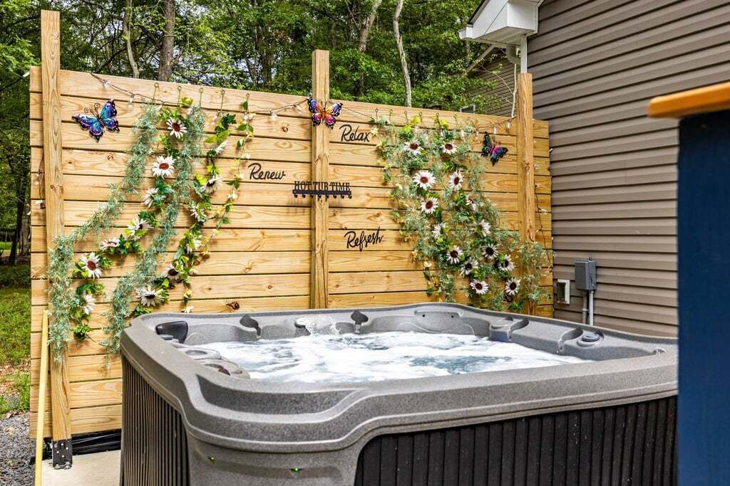 Bañera de hidromasaje al aire libre