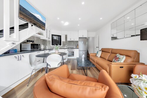 Pet Friendly House Near MCG