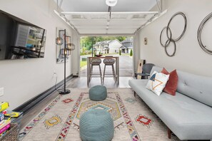 House (6 Bedrooms) | Interior - Dogwood & Sweetgum Buyout by Avantstay 2 Home Buyout! Sleeps 16! (Asheville)