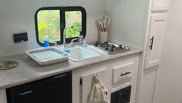 Microwave, stovetop