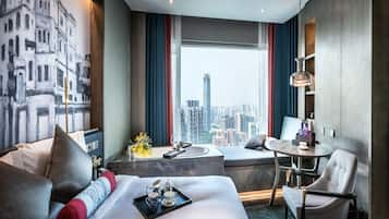 Chambre simple Affaires | Articles de minibar gratuits, coffre-fort, bureau