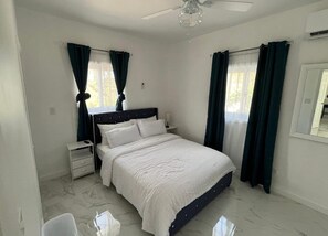 2 bedrooms, iron/ironing board, WiFi, bed sheets