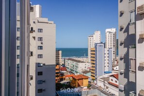 Basic Apartment | Bahagian dalam