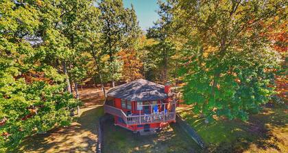 The Northwoods Cabin - Eagle River, WI - 3 Bedrooms - 2 Bathrooms - Full Kitchen