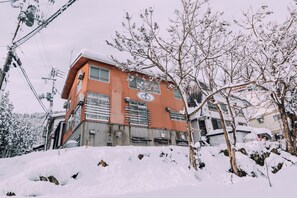 Exterior - 3BD Yuzawa Onsen Lodge House A (Minamiuonuma)