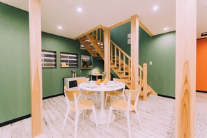 Living area - 3BD Yuzawa Onsen Lodge House A (Minamiuonuma)