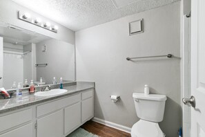 Towels, toilet paper