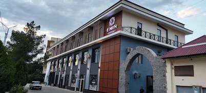 Emin Hotel