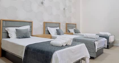 Emin Hotel