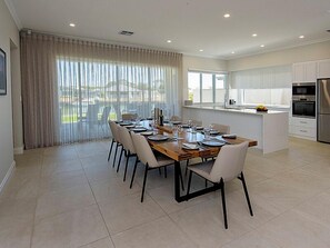 Dining - A Waterside Paradise - Geographe's Hidden Oasis (Geographe)