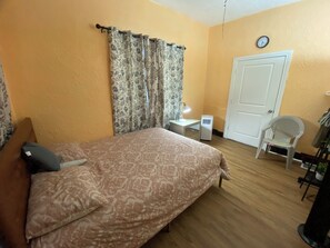 3 عدّة غرف نوم ومكواة/لوح كي وواي فاي مجانًا