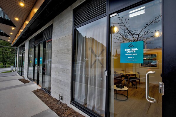 Exterior detail - Central Lofts Unit 4 (Queenstown)