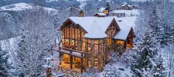 Luxe Mountain Village Retreat | Hot Tub w/ Views