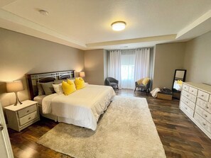 5 sovrum, internet och sängkläder