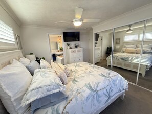 2 bedrooms, desk, iron/ironing board, free WiFi