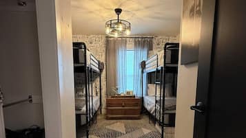 4 bedrooms, iron/ironing board, travel crib, free WiFi