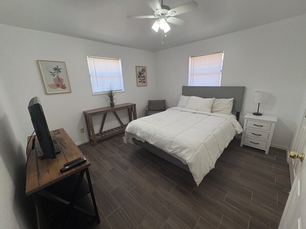 3 habitaciones, tabla de planchar con plancha y wifi gratis 