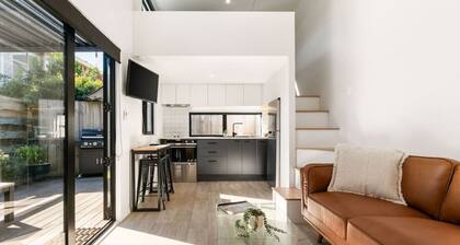 Coastal Tiny House Mount Maunganui