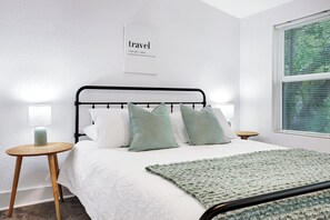 3 bedrooms, desk, free WiFi