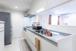 Condo | Private kitchen