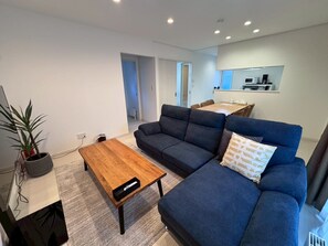 Living area - NOMAD STAY CHITOSE (Chitose)