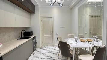 Elite Apartment | Private kitchen