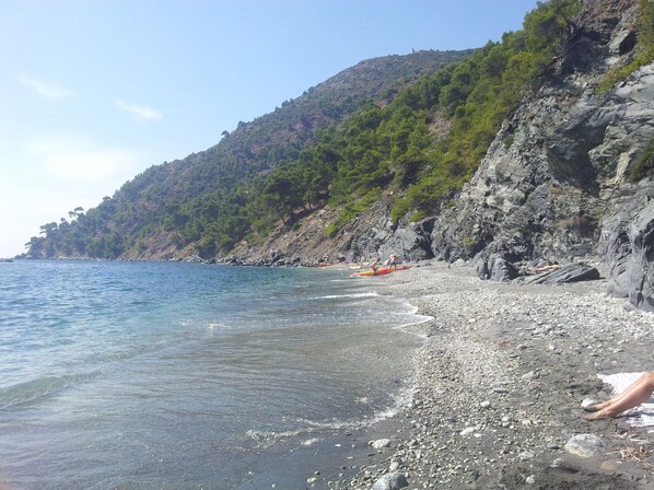 Beach nearby, sun loungers