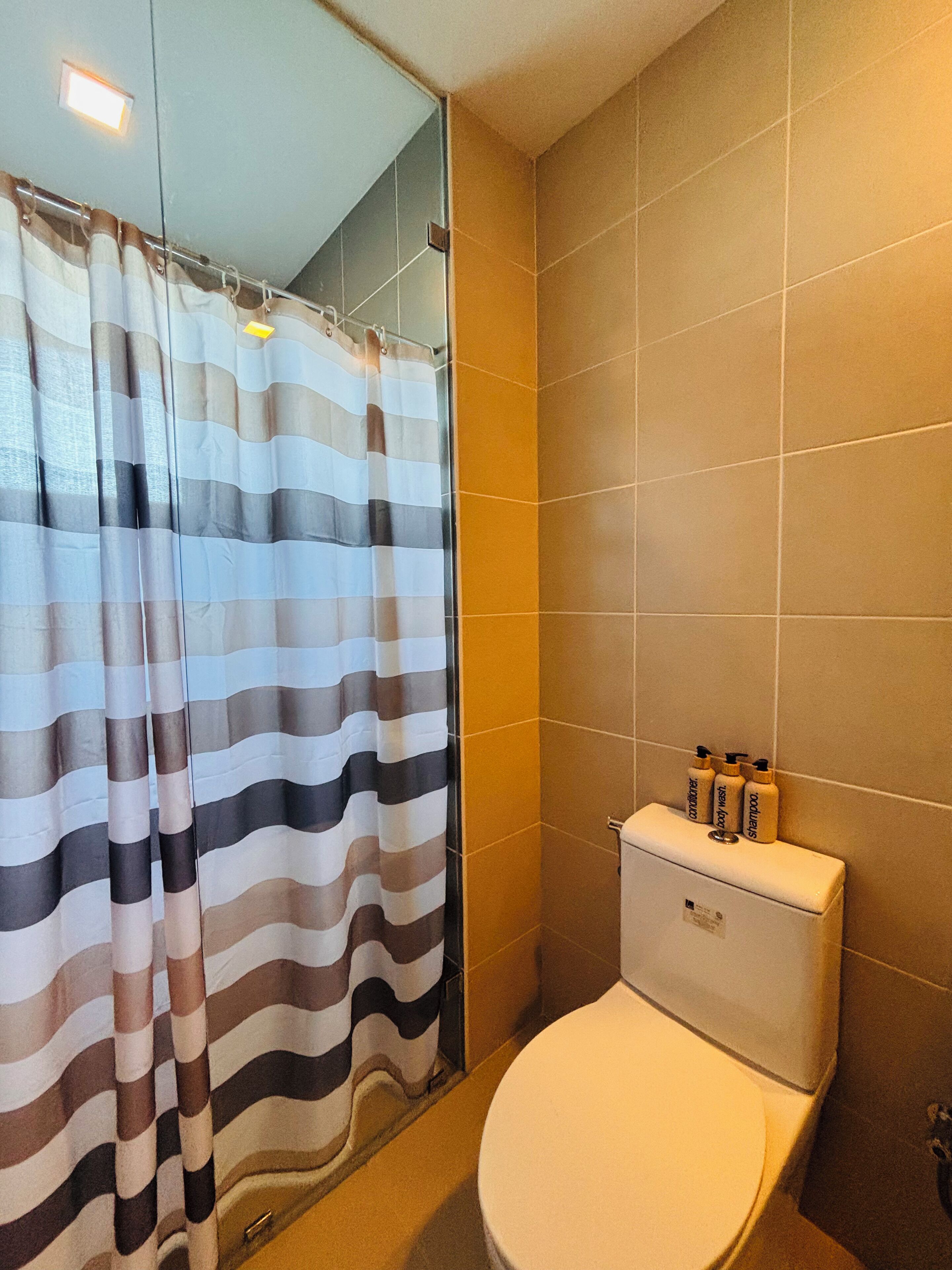 Condo, 1 Bedroom, Balcony, Pool View | Bathroom
