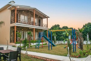 Área de juegos infantiles bajo techo