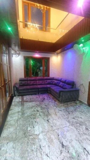 Double Room, Garden View | Interior - HOTEL GREENLAND INN HAMPI (Hospet)