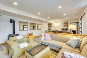 TV, fireplace - Outdoor Oasis: Luxe Flat in Mt Horeb! (Mt Horeb)