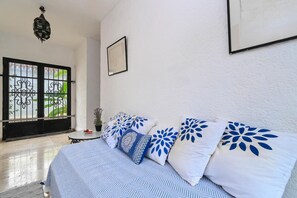 2 chambres, fer et planche à repasser, Wi-Fi, literie fournie
