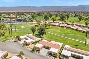 Unclassified image, 3 of 49, button