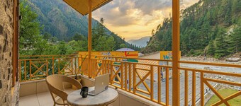 The Social Stays Kasol Formerly Artbuzz