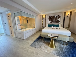 Deluxe Double Room | In-room safe, desk, blackout curtains, free WiFi