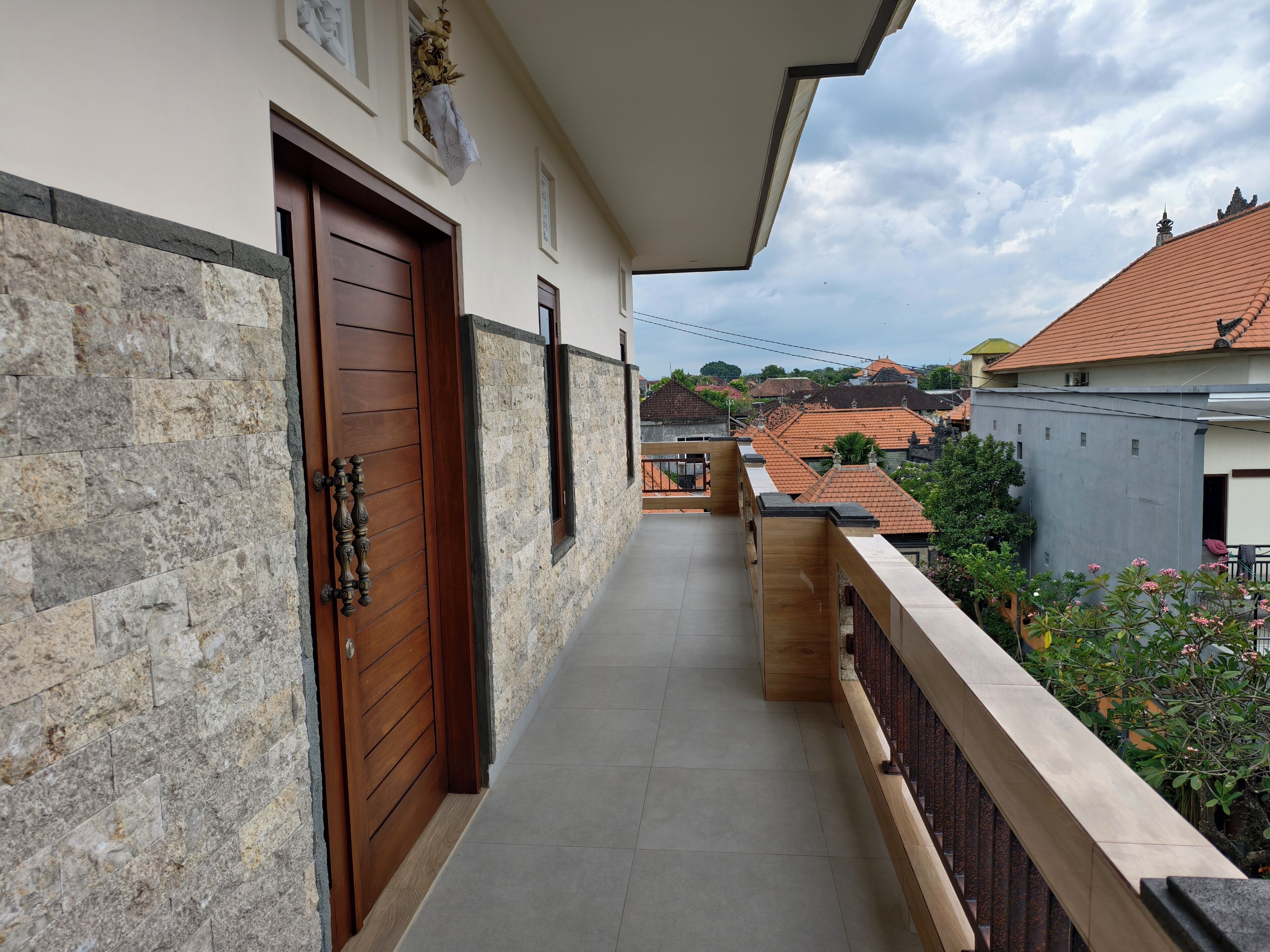 Family Room | Balcony