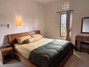 Family Room | Free WiFi