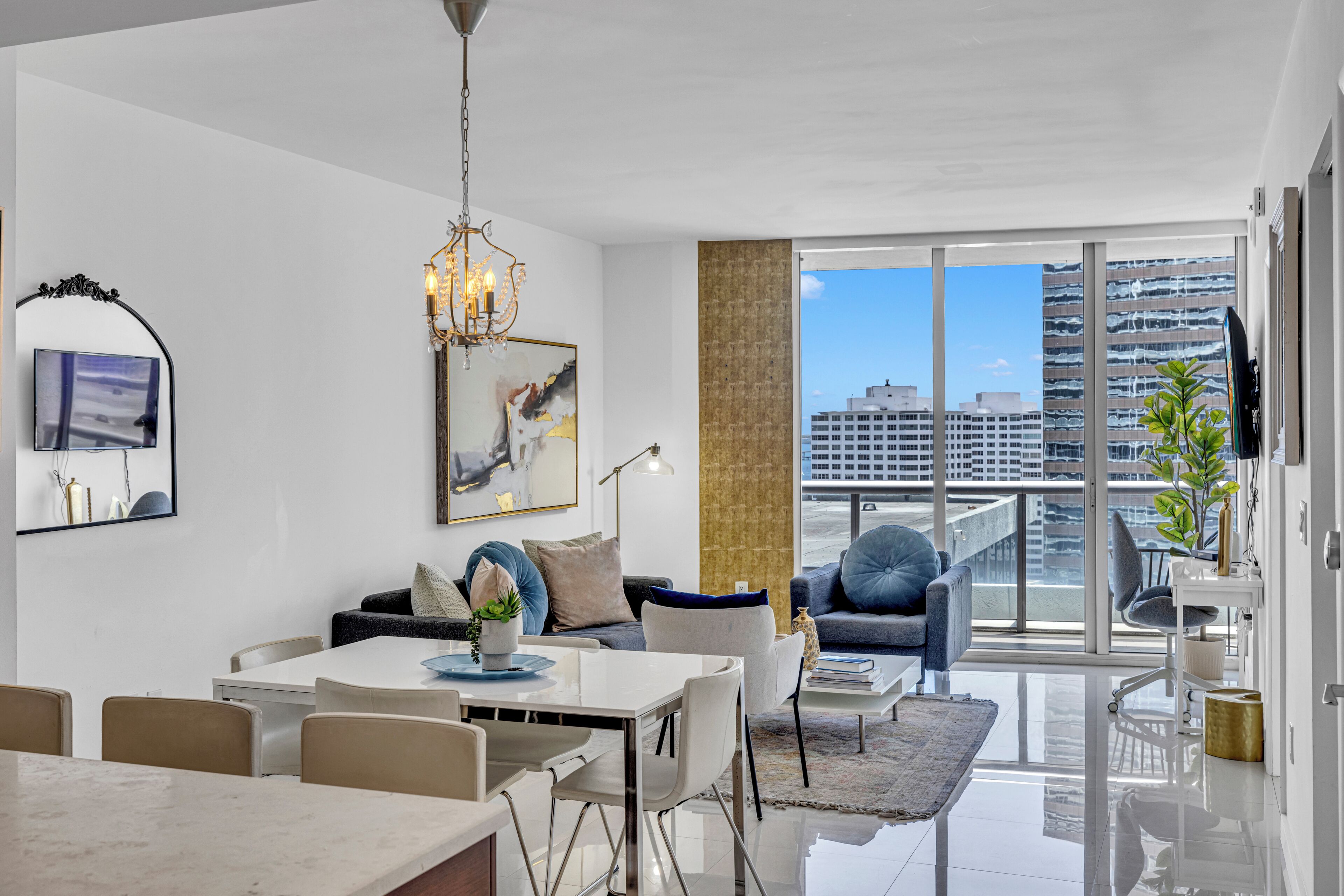 تلفزيون ذكي