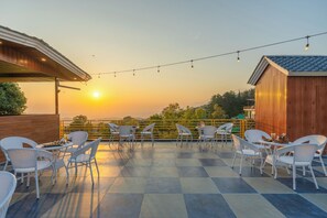 View from property - The Social Stays Bir (Bir)