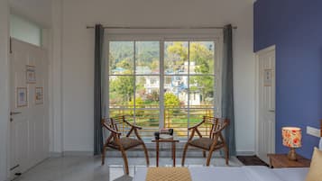 Superior Double Room with Balcony | 免費 Wi-Fi、床單