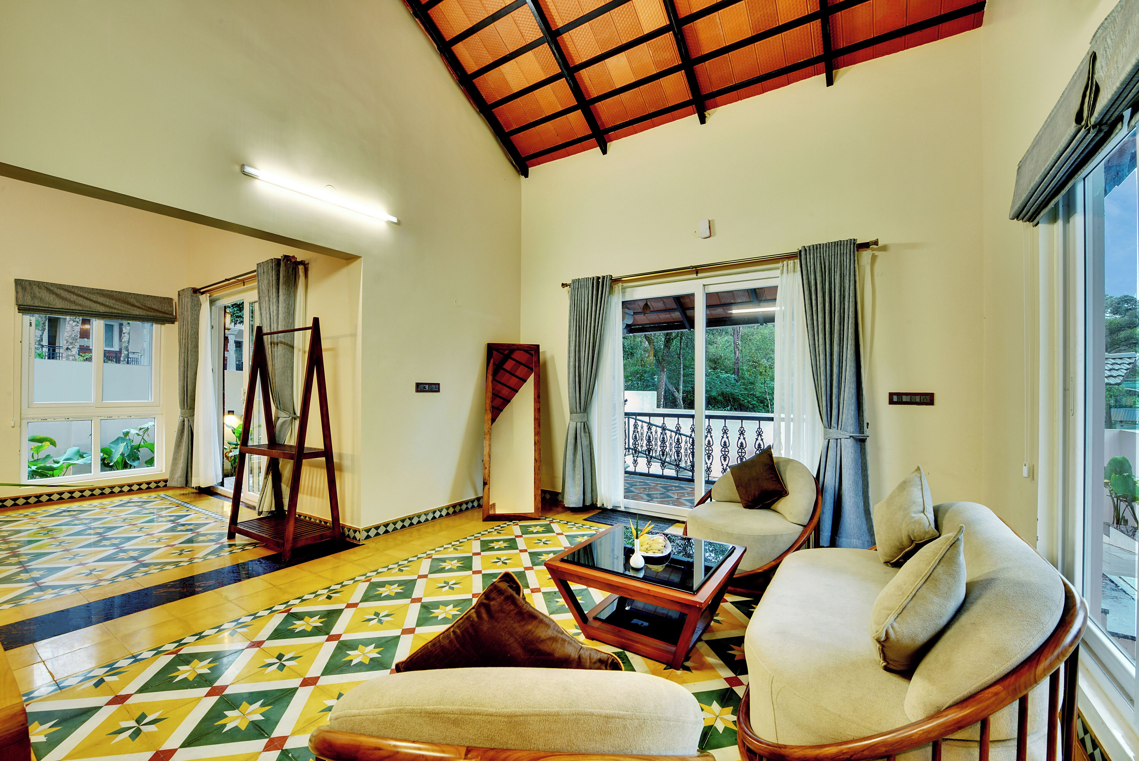 Comfort Bungalow, Pool View | Living room