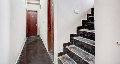 Collection O Sector 33 Gurgaon