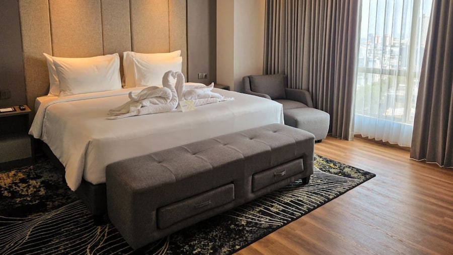 The Grand Platinum Jakarta