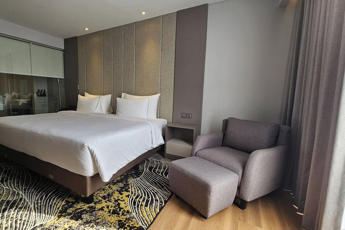 Quarto casal superior | Frigobar, cofres nos quartos, Wi-Fi de cortesia