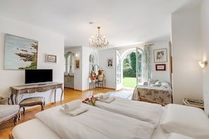 Family Villa, 4 Bedrooms, Mountainside (Villa Tre Pini) | Laptop workspace, iron/ironing board, free WiFi, bed sheets