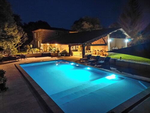 Les Bon Amis : Grand gîte 3 chambres 100m2 au bord de la rivière pour 6 personne