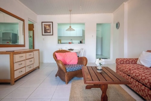 Aruba Sunrise 1BR APT Near Baby Beach San Nicolas