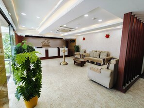 Reception - Hotel SR Continental (Gulbarga)
